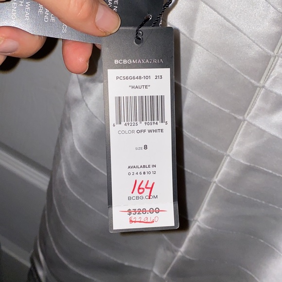 BCBG Haute white halter gown NWT size 8 - Picture 8 of 8